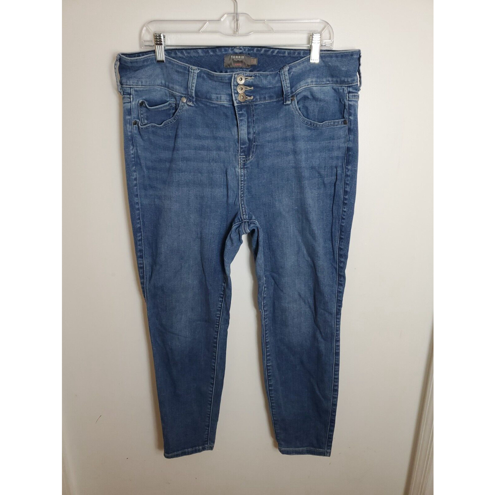 Torrid Jeans Women's 18 Short Jeggings Super Soft